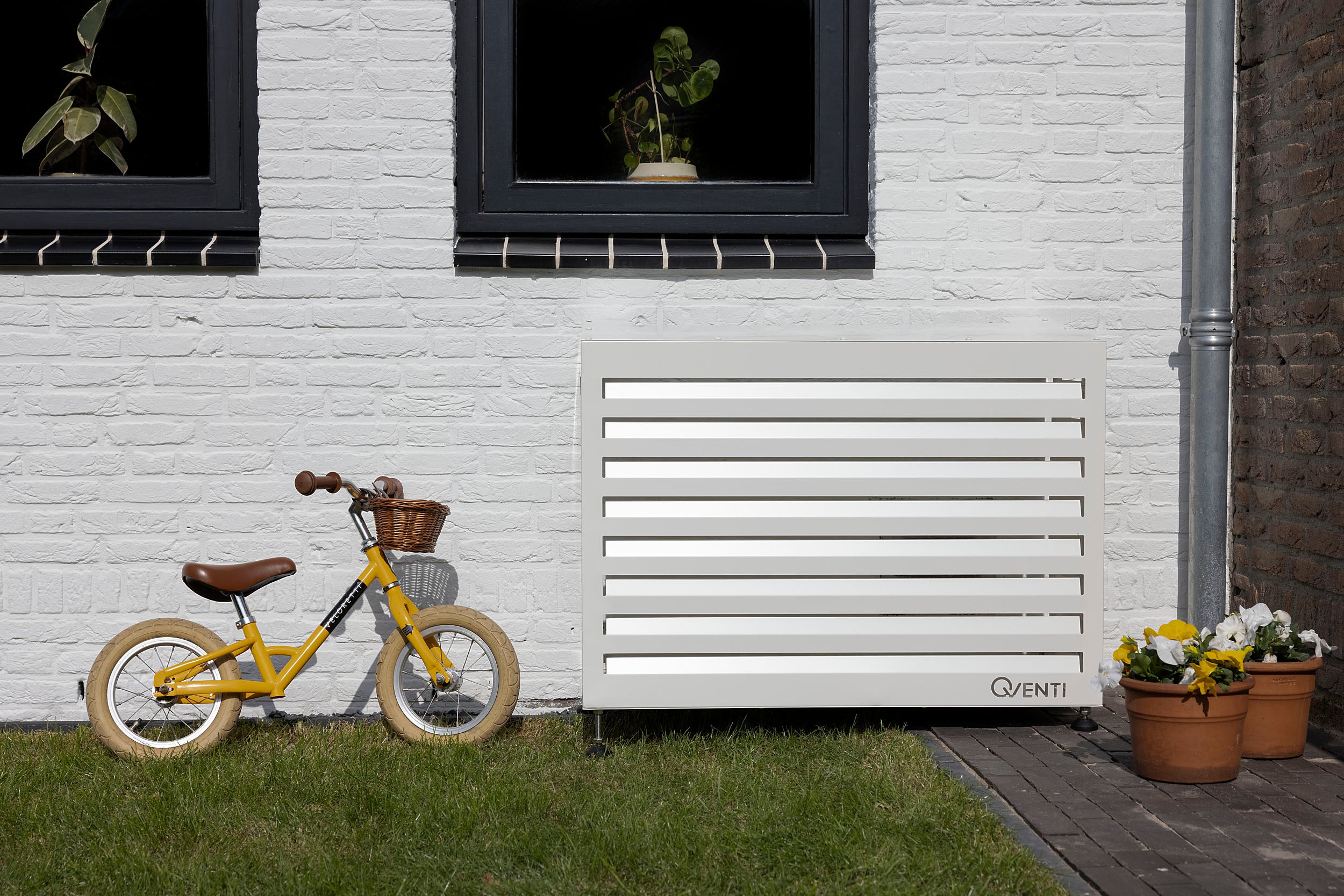 QVENTI - Airco Buitenunit Omkasting Wit  (100 x 75 x 50cm)